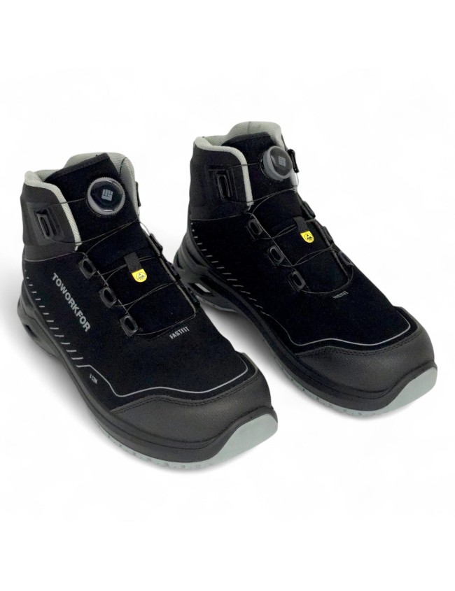 Toworkfor X-507 S3 work shoes.