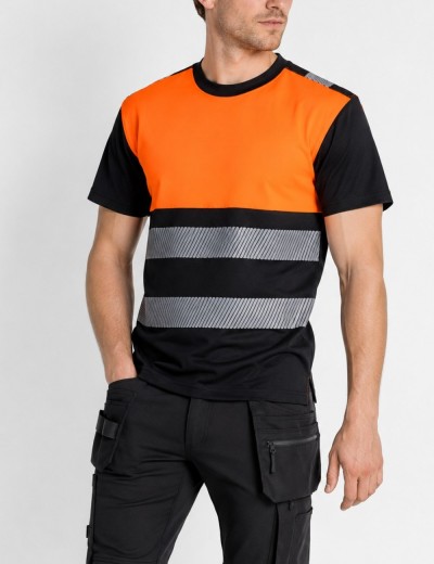 Portwest PW311 breathable hi-vis t-shirt | Balticworkwear.com